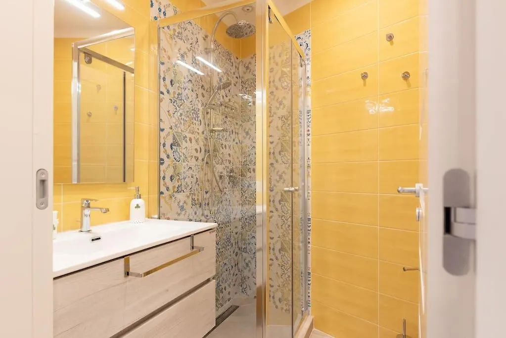 Apartment L'Orchidea Al Museo Appartamento In Centro Naples